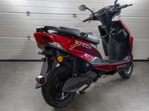 jaszmotor_webshop_z-tech_zt-52b_elektromos_robogo_(1870w,_60v,_20ah,_Ólomsavas) galéria