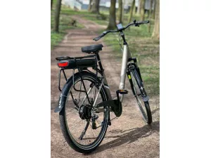 jaszmotor_webshop_barton_e-city_elektromos_kerekpar_26"-os_kerekkel_-_(250w,_36v,_14.5ah,_li-ion) galéria