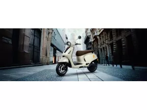 jaszmotor_webshop_yadea_owin_elektromos_robogo_2700w,_72v,_25ah,_grafen_(Új)_-_piros galéria