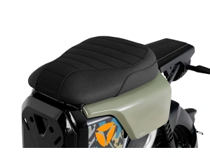 jaszmotor_webshop_yadea_gfx_elektromos_robogo_1200w,_48v,_24ah,_litium_(Új)_-_zold galéria