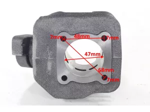 jaszmotor_webshop_hengerszett_+_hengerfej_peugeot_buxy_2t_70ccm,_47mm_(12mm-es_csapszeg)_(leghuteses) galéria