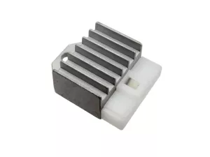 jaszmotor_webshop_feszultseg_szabalyzo_yamaha__minarelli__aprilia__suzuki_-_moretti galéria