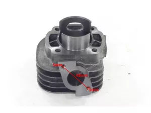 jaszmotor_webshop_hengerszett_yamaha_3kj,aprilia,malaguti_70ccm_47mm_10-es_csapszeg_(leghuteses)_-_mr galéria