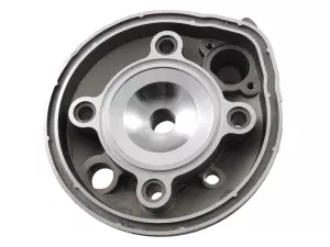 jaszmotor_webshop_hengerszett_+_hengerfej_yamaha_minarelli_am6_80ccm_47mm,_12-es_csapszeg_(vizhuteses)_-_moretti galéria