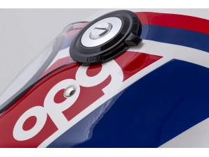 jaszmotor_webshop_cassida_fibre_opg_Üvegszalas_zart_bukosisak_(feher-piros-kek) galéria