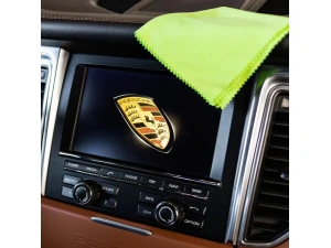 jaszmotor_webshop_5db_motoline_nano_plexi_towel_-_extra_finom_torlokendo_20x20cm galéria