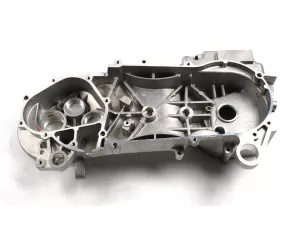 jaszmotor_webshop_blokkfel_(bal_oldali)_barton_b-max_125ccm_(befecskendezos)_-_moretti galéria