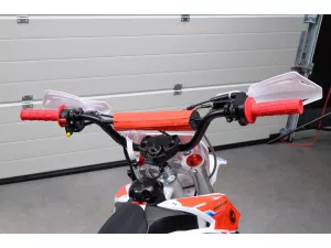 jaszmotor_webshop_barton_nxt_125_dirt_bike_cross_motor_17-14"_kerekkel_(Új)_-_feher-piros galéria