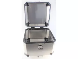 jaszmotor_webshop_doboz_szett,_3_reszes_benelli_502x_(aluminium)_-_126l_-_power_force galéria