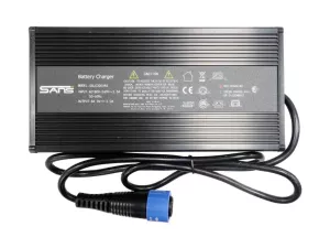 jaszmotor_webshop_akkumulator_tolto_barton_e-max_one_-_moretti galéria