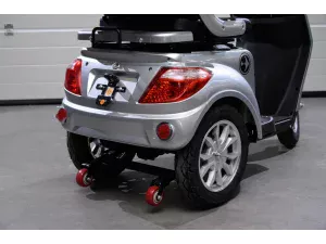 jaszmotor_webshop_barton_tres_elektromos_haromkereku_robogo_(Új)_-_ezust galéria