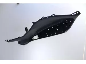 jaszmotor_webshop_labtarto_burkolat_jobb_honda_pcx_125__150ccm_(fekete)_(gyari_honda_alkatresz) galéria