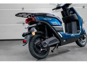 jaszmotor_webshop_z-tech_zt-38_t9_elektromos_robogo_(2600w,_72v,_23ah,_grafen) galéria