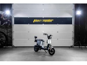 jaszmotor_webshop_z-tech_zt-05-al_u3lithium_elektromos_robogo_(350w,_48v,_12ah,_li-ion) galéria