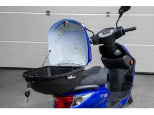 jaszmotor_webshop_z-tech_zt-27-c_warrior_elektromos_robogo_(900w,_48v,_20ah,_Ólomsavas) galéria