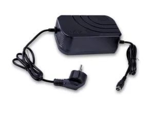 jaszmotor_webshop_akkumulator_tolto_48v_3a_(lapos_"t"_tipus) galéria