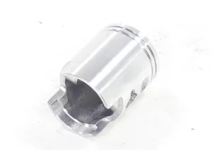 jaszmotor_webshop_hengerszett_2t,_50ccm,_39_mm_sym_jet__mask__red_devil__shark_(12_mm-es_csapszeg)_(leghuteses)_-_mr galéria