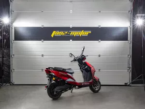 jaszmotor_webshop_z-tech_zt-52b_elektromos_robogo_(1870w,_60v,_20ah,_Ólomsavas) galéria