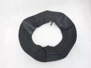 jaszmotor_webshop_belso_gumi_egyenes_szeleppel_4.00-10_-_moretti galéria