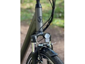 jaszmotor_webshop_barton_e-city_elektromos_kerekpar_26"-os_kerekkel_-_(250w,_36v,_13ah,_li-ion) galéria