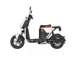 jaszmotor_webshop_yadea_gfx_elektromos_robogo_1200w,_48v,_24ah,_litium_(Új)_-_feher galéria