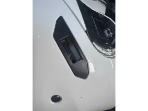 jaszmotor_webshop_naxa_f06-c_felnyithato_bukosisak_napszemuveggel_(feher)_(hibÁs_termek) galéria