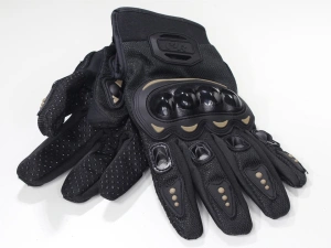 jaszmotor_webshop_protektoros_motoros_kesztyu_(fekete-bezs)_(tip3) galéria