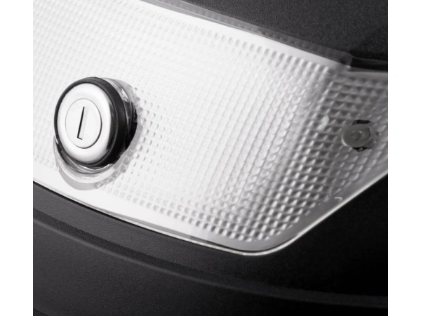 jaszmotor_webshop_univerzalis,_motorra_szerelheto_hatso_doboz_-_28l_-_moretti galéria