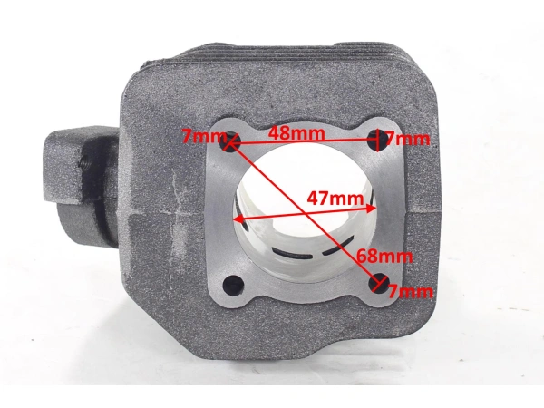 jaszmotor_webshop_hengerszett_+_hengerfej_peugeot_buxy_2t_70ccm,_47mm_(12mm-es_csapszeg)_(leghuteses) galéria