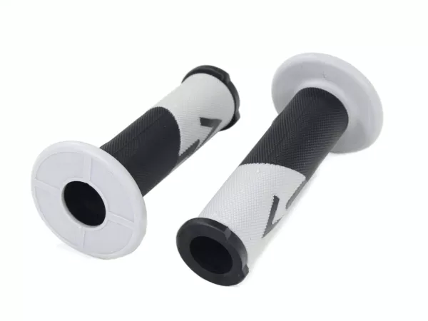 jaszmotor_webshop_domino_markolat_22___24_mm_(fekete_-_szurke) galéria