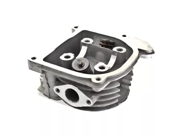 jaszmotor_webshop_hengerfej_komplett_gy6,_39mm,_50ccm,_4t,_leghuteses_(hosszu_szelepes)_(power_force) galéria
