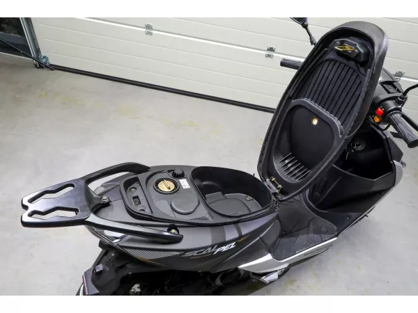 jaszmotor_webshop_barton_scalpel_50_4t__robogo_(Új)_-_grafit_szurke galéria