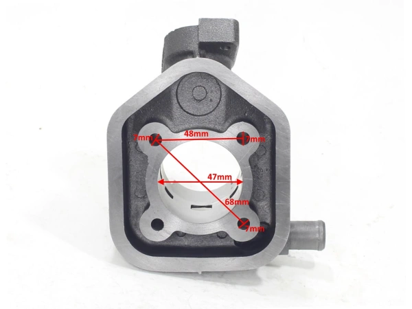 jaszmotor_webshop_hengerszett_peugeot_speedfight_70ccm_47mm_12-es_csapszeg__(vizhuteses) galéria