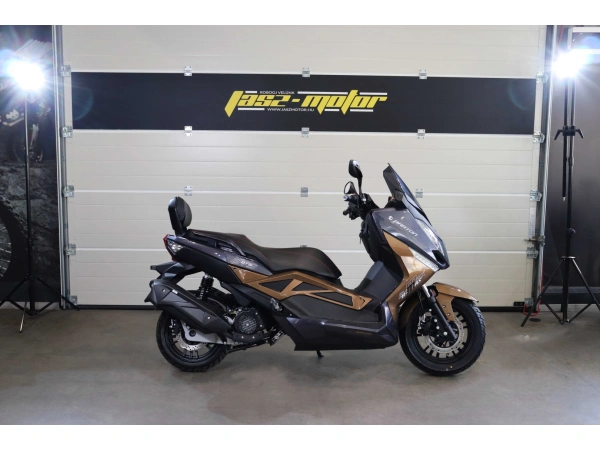 jaszmotor_webshop_barton_b-max_125_4t_robogo_(Új)_-_grafit-barna galéria