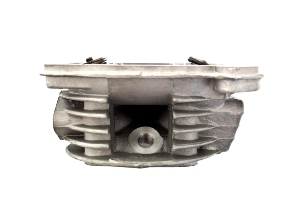 jaszmotor_webshop_hengerfej_4t_gy6_50ccm,_4_utemu_kinai_robogohoz_-_power_force galéria