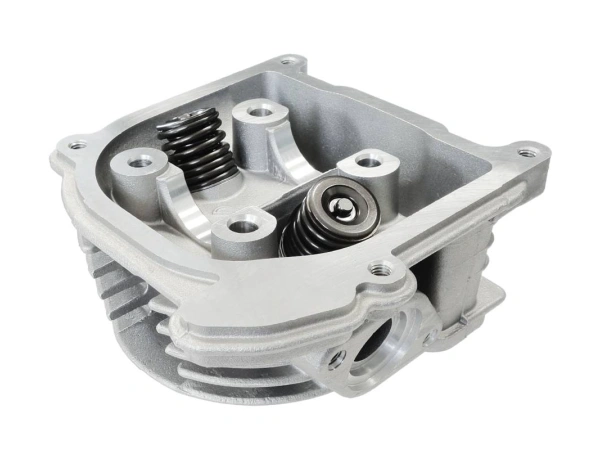 jaszmotor_webshop_hengerfej_4t_gy6_80ccm,_4_utemu_kinai_robogohoz_-_moretti galéria