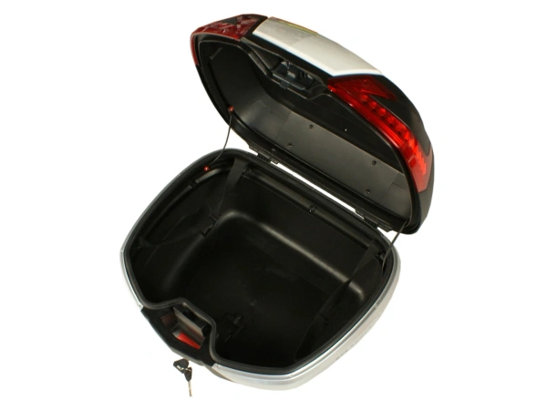 jaszmotor_webshop_univerzalis_motorra_szerelheto_hatso_doboz,_piros_-_feher_(ym-878) galéria
