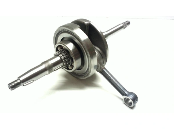 jaszmotor_webshop_fotengely_4t_gy6_125-150ccm,_4_utemu_kinai_robogohoz_-_inparts galéria