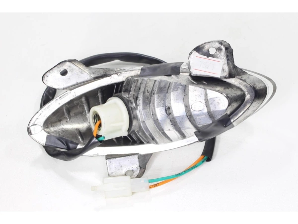 jaszmotor_webshop_bal_elso_iranyjelzo_gy6_kinai_robogohoz_(benzer_daytona) galéria