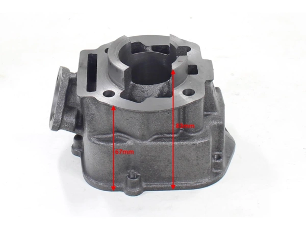 jaszmotor_webshop_hengerszett_derbi_vamos_50ccm,_2t,_40mm_(12mm-es_csapszeg)_(vizhuteses) galéria