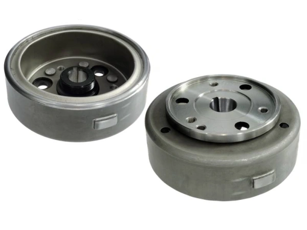 jaszmotor_webshop_gyujtas_alaplap_alloresz_+_lendkerek_(forgoresz)_atv___quad_110ccm,_6_tekercses_-_moretti galéria