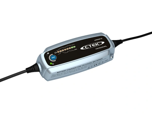 jaszmotor_webshop_ctek_-_lithium_xs_akkumulator_tolto_12v,_60ah,_5a galéria