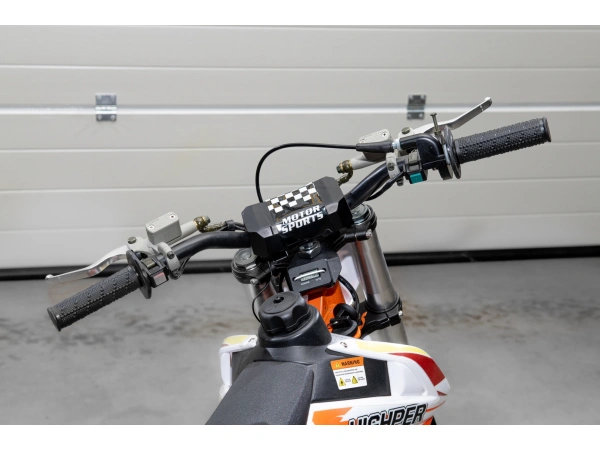 jaszmotor_webshop_highper_dbk12_110__dirt_bike__cross_motor_12"-10"_kerekekkel_(Új)_-_feher-narancssarga galéria