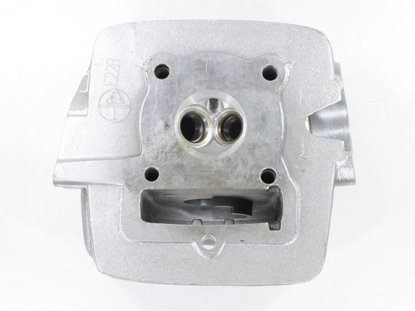 jaszmotor_webshop_hengerfej_benzer_xcross_50ccm_-_mr galéria