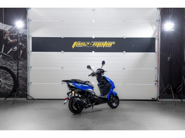 jaszmotor_webshop_barton_flash_50_4t__robogo_(Új)_-_kek galéria