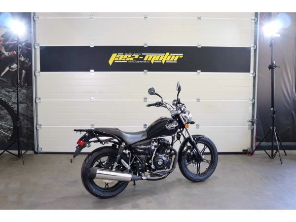 jaszmotor_webshop_barton_classic_125_4t__motorkerekpar_(Új)_-_fekete galéria