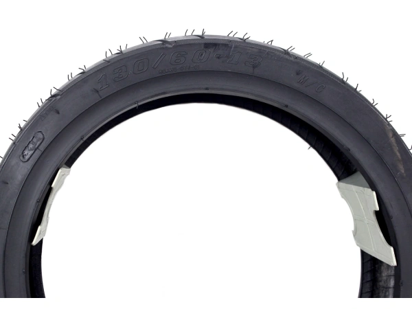 jaszmotor_webshop_kulso_gumi_130_60-13_max_well_dot23 galéria