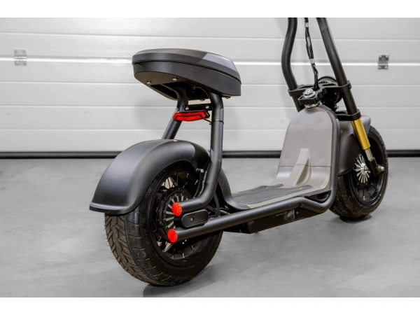 jaszmotor_webshop_highper_hpi58_elektromos_roller_(Új)_-_fekete galéria