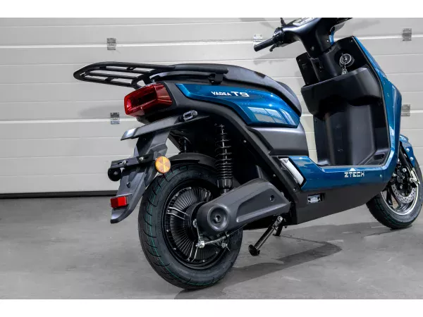 jaszmotor_webshop_z-tech_zt-38_t9_elektromos_robogo_(2600w,_72v,_23ah,_grafen) galéria