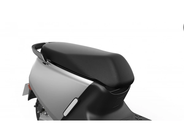 jaszmotor_webshop_z-tech_zt-22_g5_elektromos_robogo_(2300w,_60v,_31ah,_li-ion) galéria